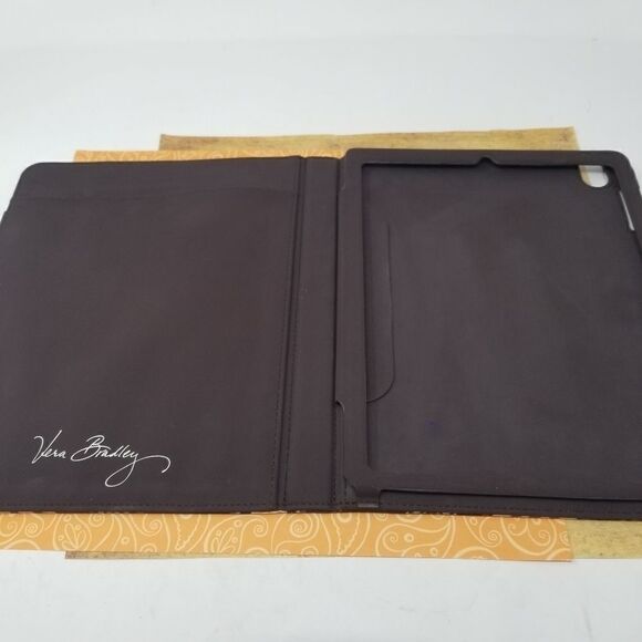 Vera Bradley 7.5" x 9.5" tablet case. - Picture 7 of 8